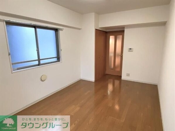 クリスタルコートの物件内観写真